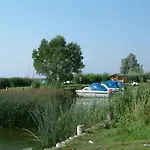 Dom wakacyjny With 2 Bedrooms
